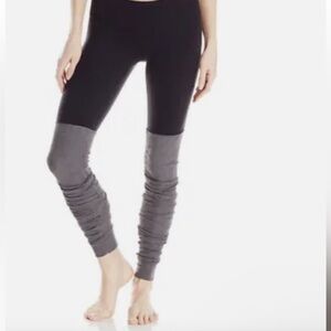 ALO Goddess Yoga Legwarmer Leggings Size Small